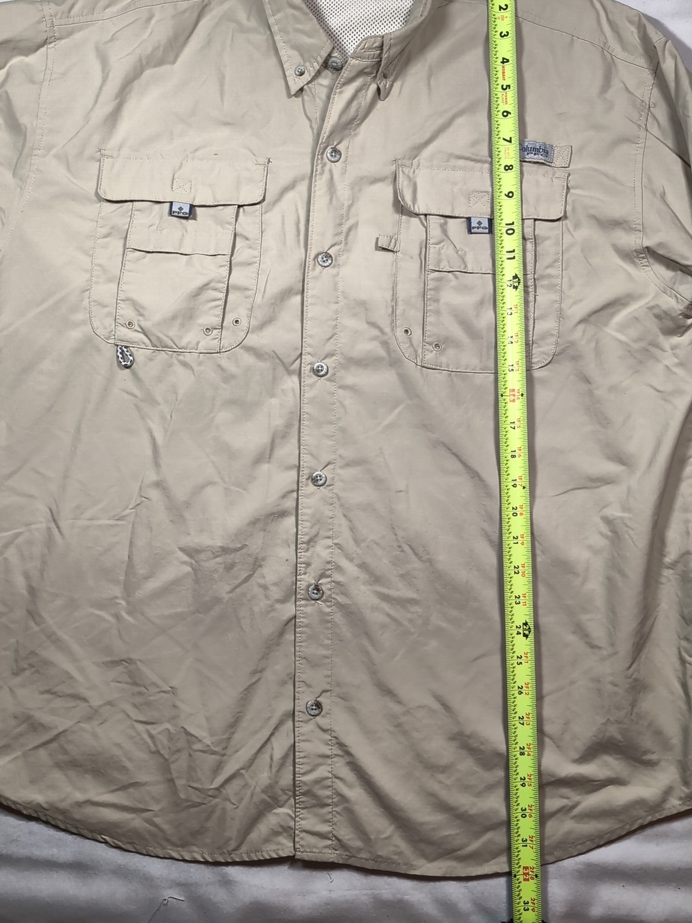 Columbia Men's Lightweight Button-Down Fishing Shirt - Khaki - Picture 4 of 9